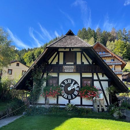 Aparthotel Schwarzwald Panorama Bad Wildbad Bagian luar foto