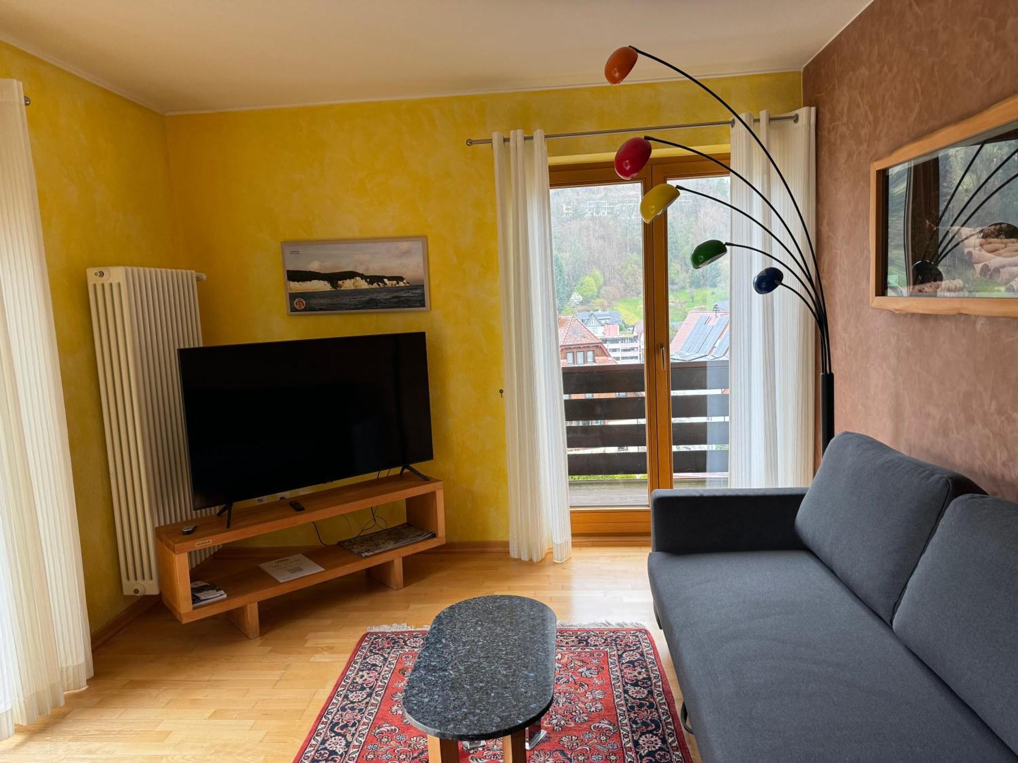 Aparthotel Schwarzwald Panorama Bad Wildbad Ruang foto